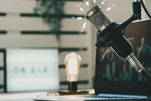 Cómo hacer un podcast: sigue esta guía paso a paso I WeAreContent