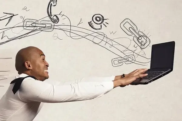 El moving man es una estrategia de SEO mediante backlinks que debes probar. En este artículo te damos a conocer lo que debes saber.